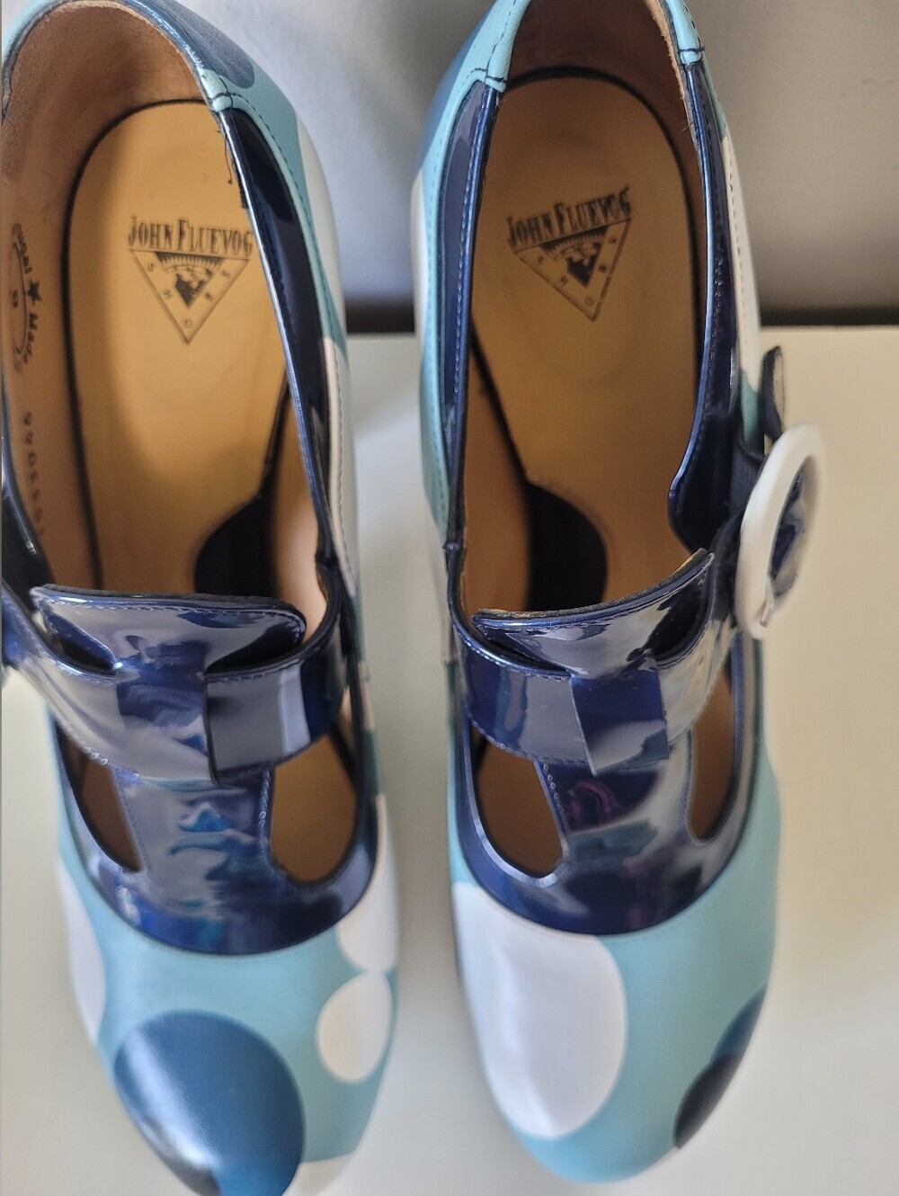 Fluevog Views Arbus Leather T-Strap Heels, Size 8 - Picture 4 of 12